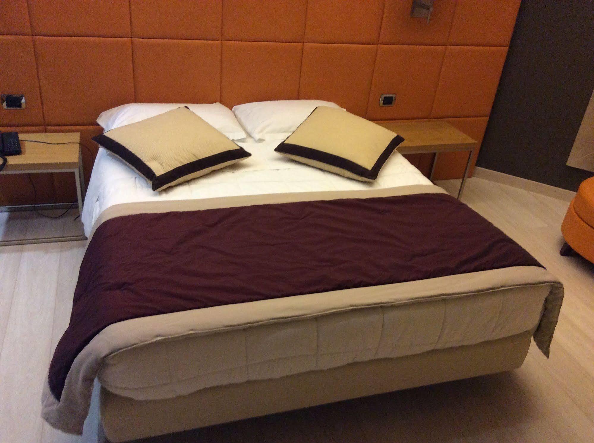 Futura Motel 4*